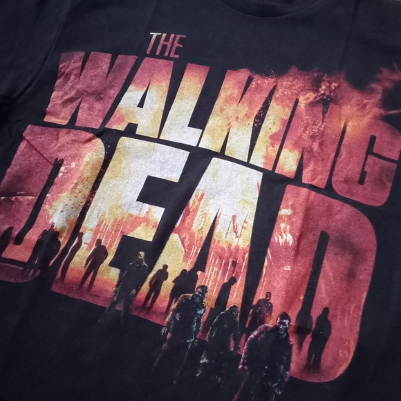 The walking dead fan t-shirt - Picture 3 of 3